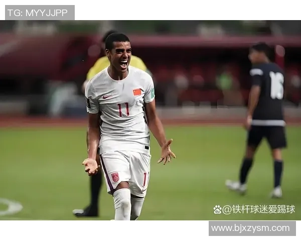 足球赛场进球瞬间成名探讨球员能否凭一球真正跻身顶级球星 足球赛场进球瞬间成名探讨球员能否凭一球真正跻身顶级球星