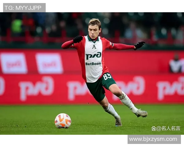 俄超足球最具观赏性的球星盘点:技术与魅力并存的足球艺术家 俄超足球最具观赏性的球星盘点:技术与魅力并存的足球艺术家